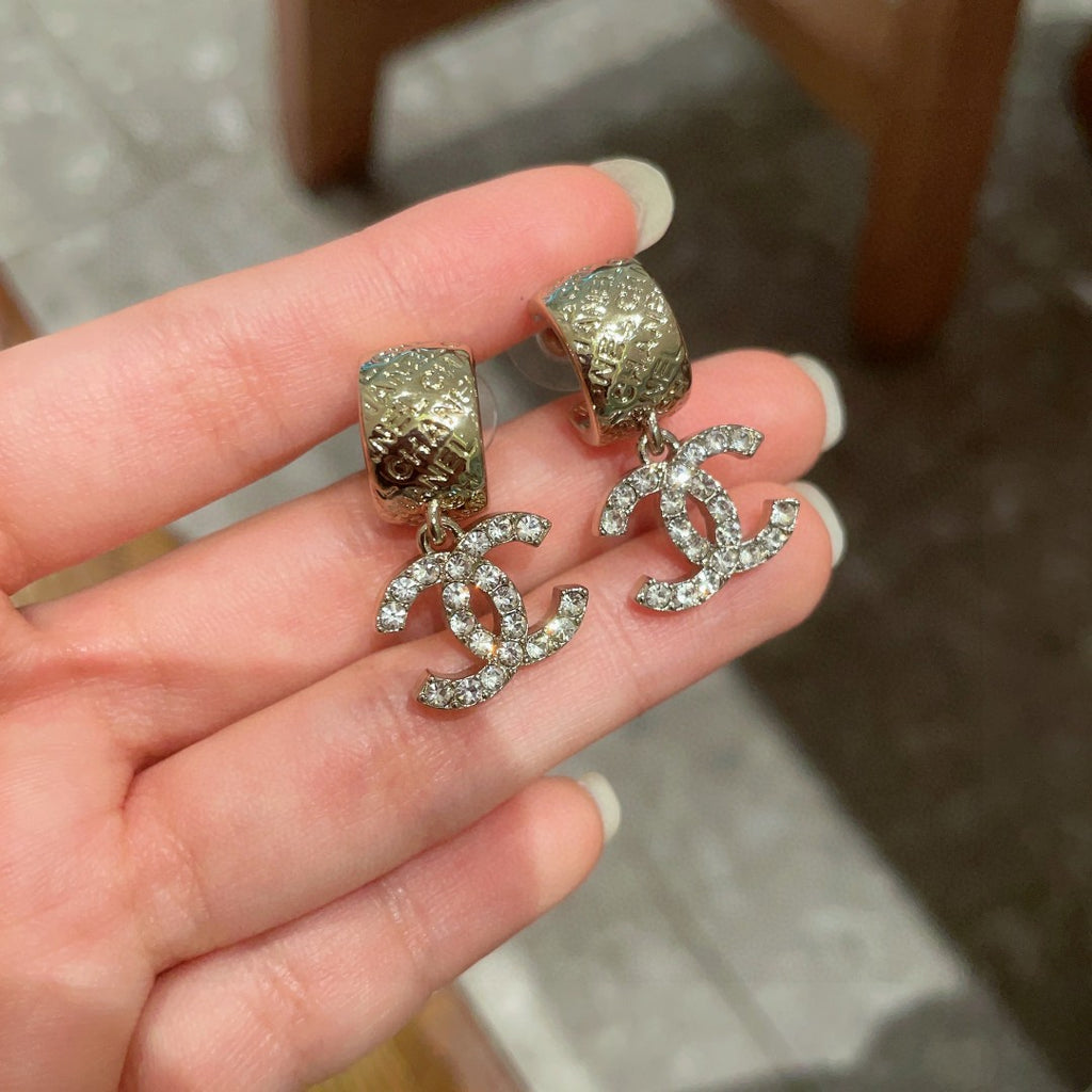 Chanel Interlocking C Crystal Accent Earrings - album image 4