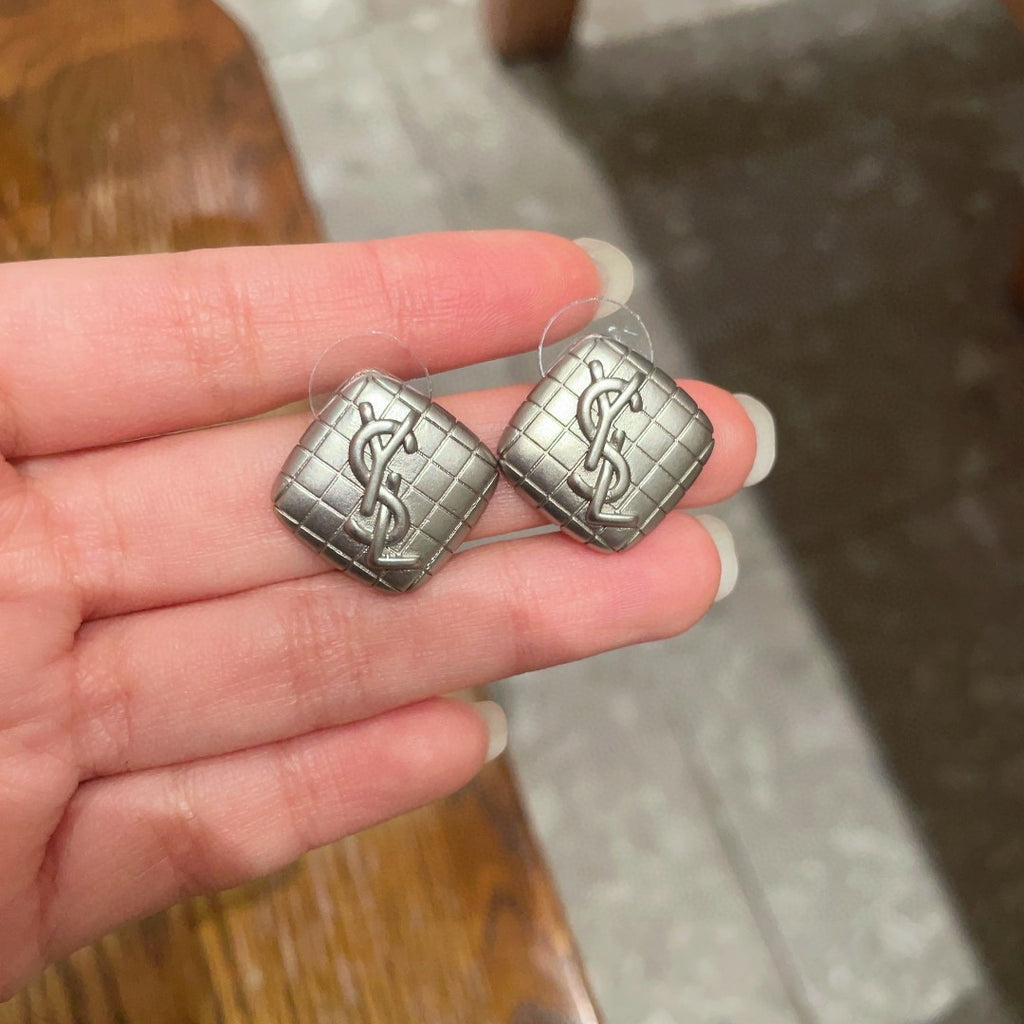 Saint Laurent Cream Square Monogram Stud Earrings - album image 4
