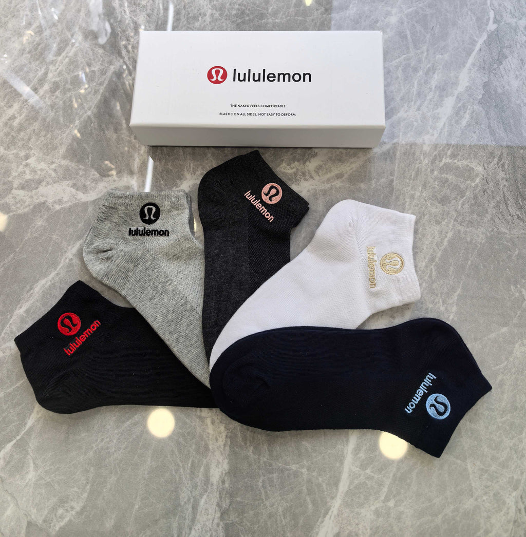 Lululemon colored emblem neutrals ankle socks - view 4