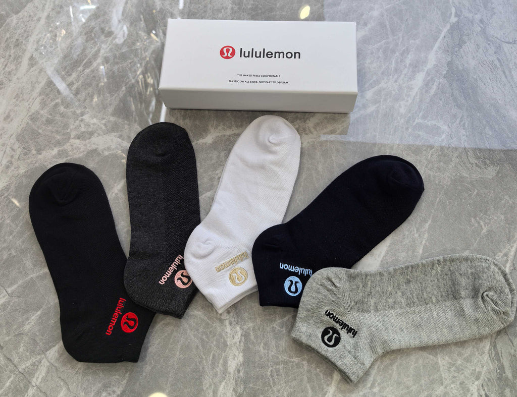 Lululemon colored emblem neutrals ankle socks - view 8
