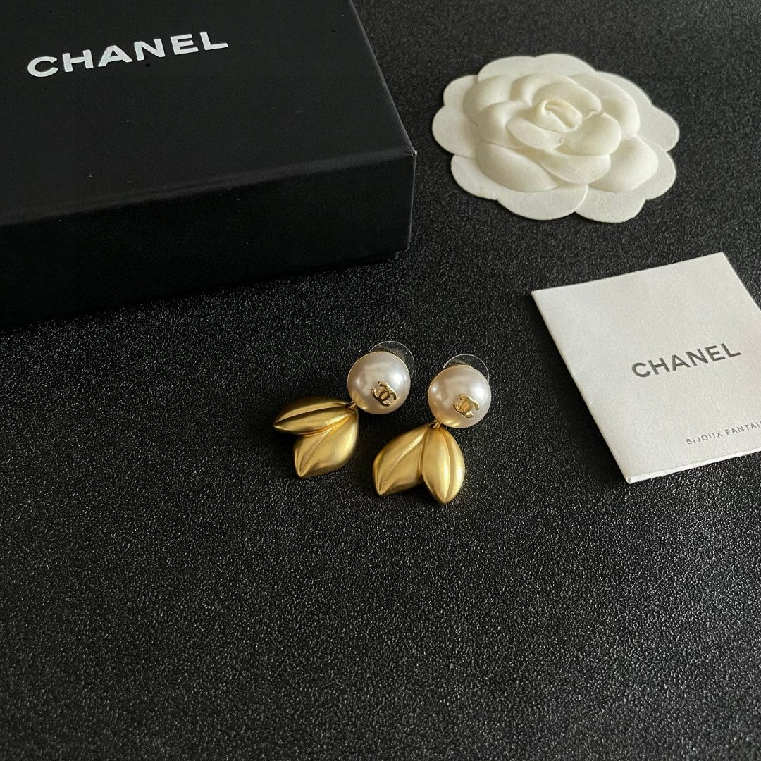 Chanel Interlocking C Earrings - album image 6