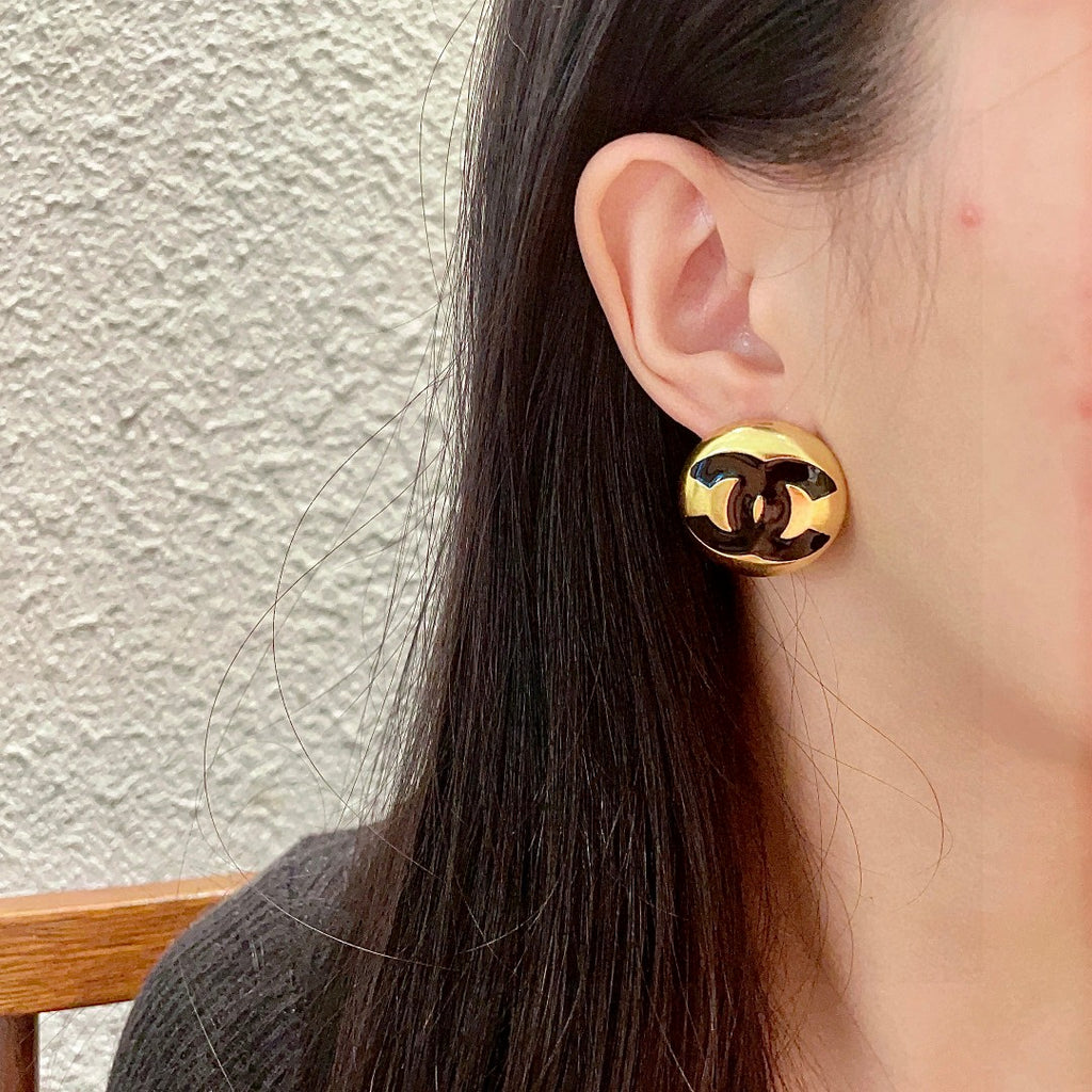 Chanel Interlocking C Circular Stud Earrings - album image 3