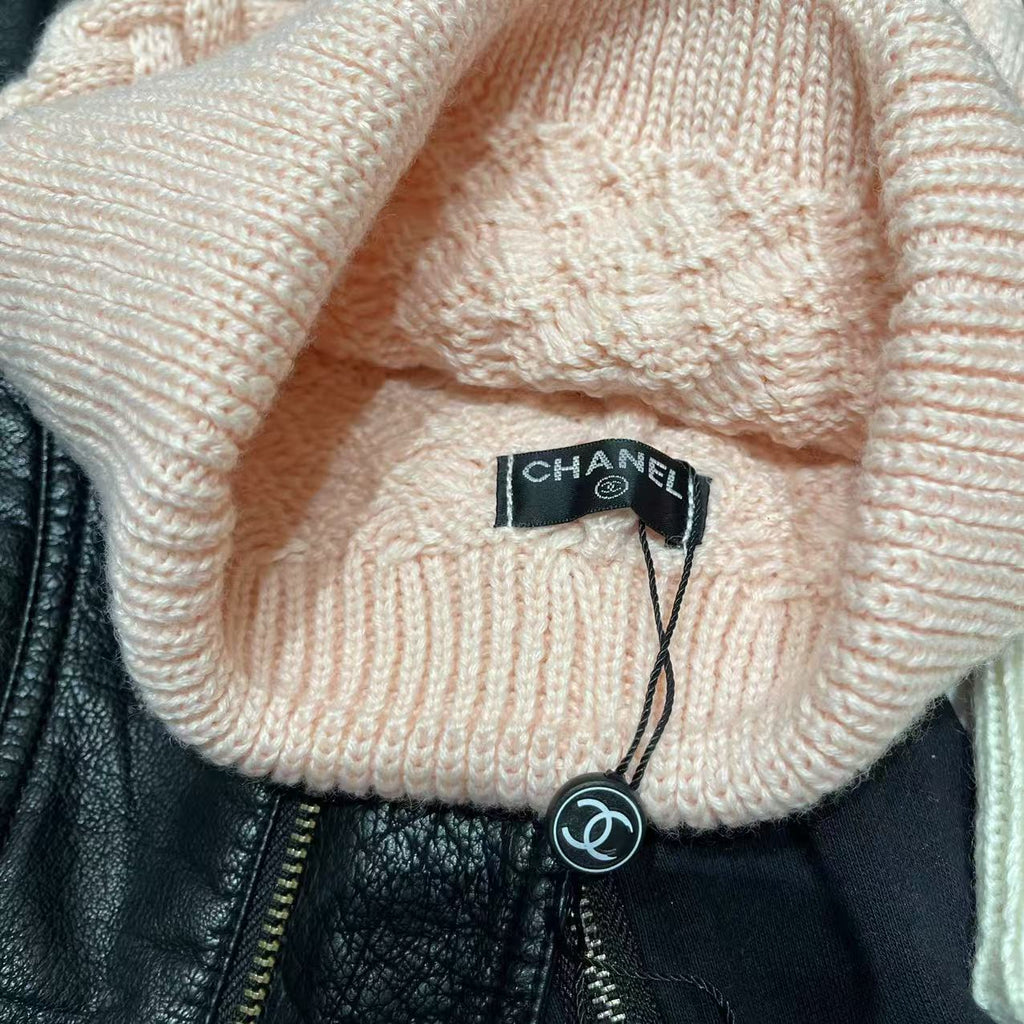 Chanel Knit Beanie - image 6