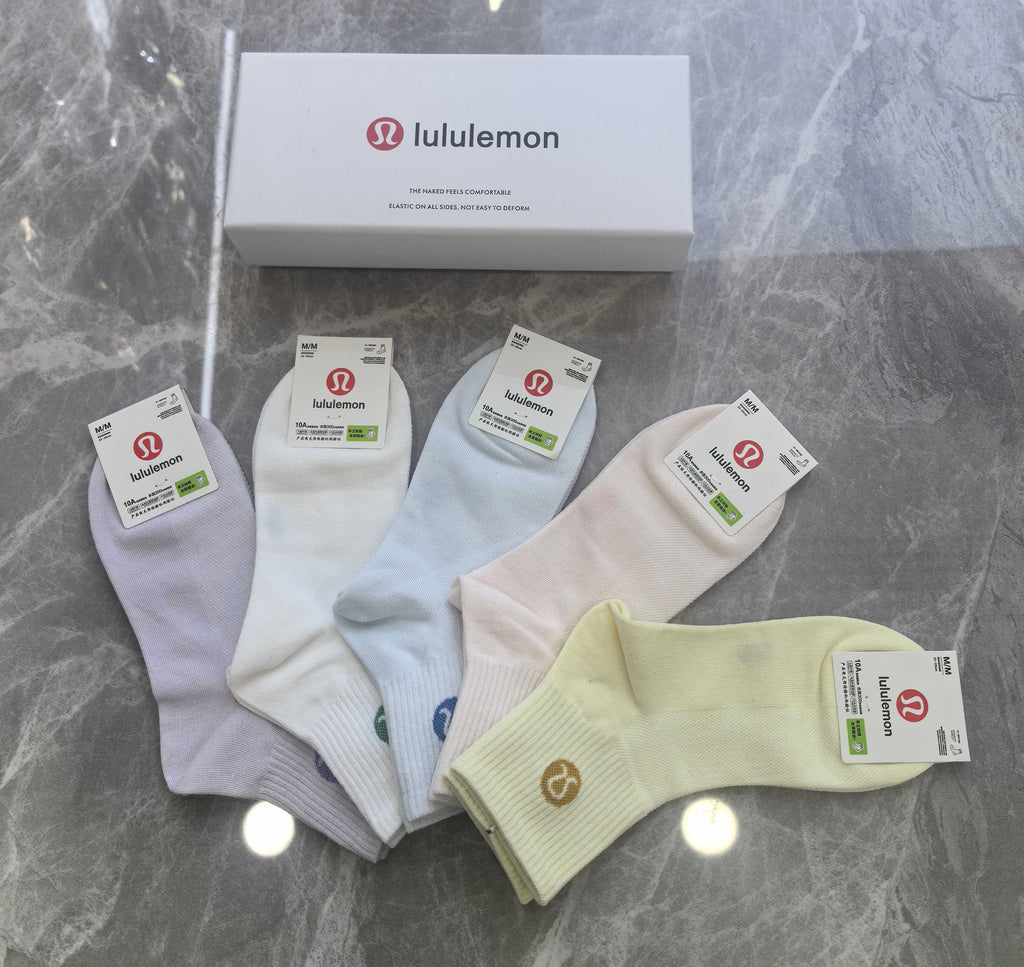 Lululemon pastel mesh short cuff ankle socks - view 4
