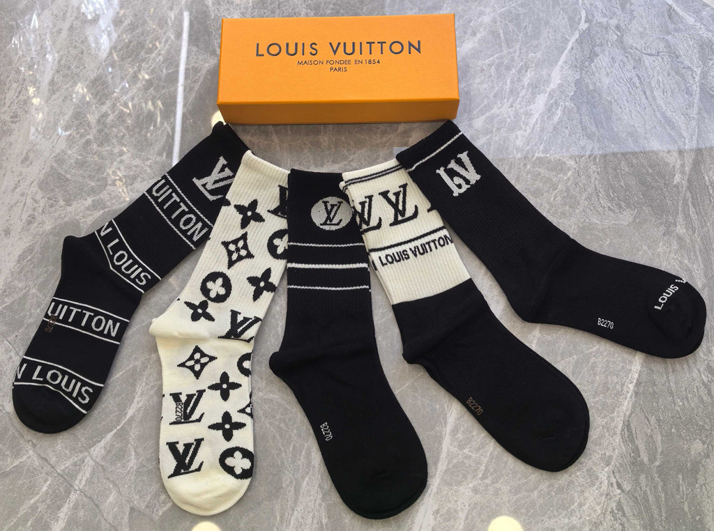 Louis Vuitton black white logo mix crew socks, image 4
