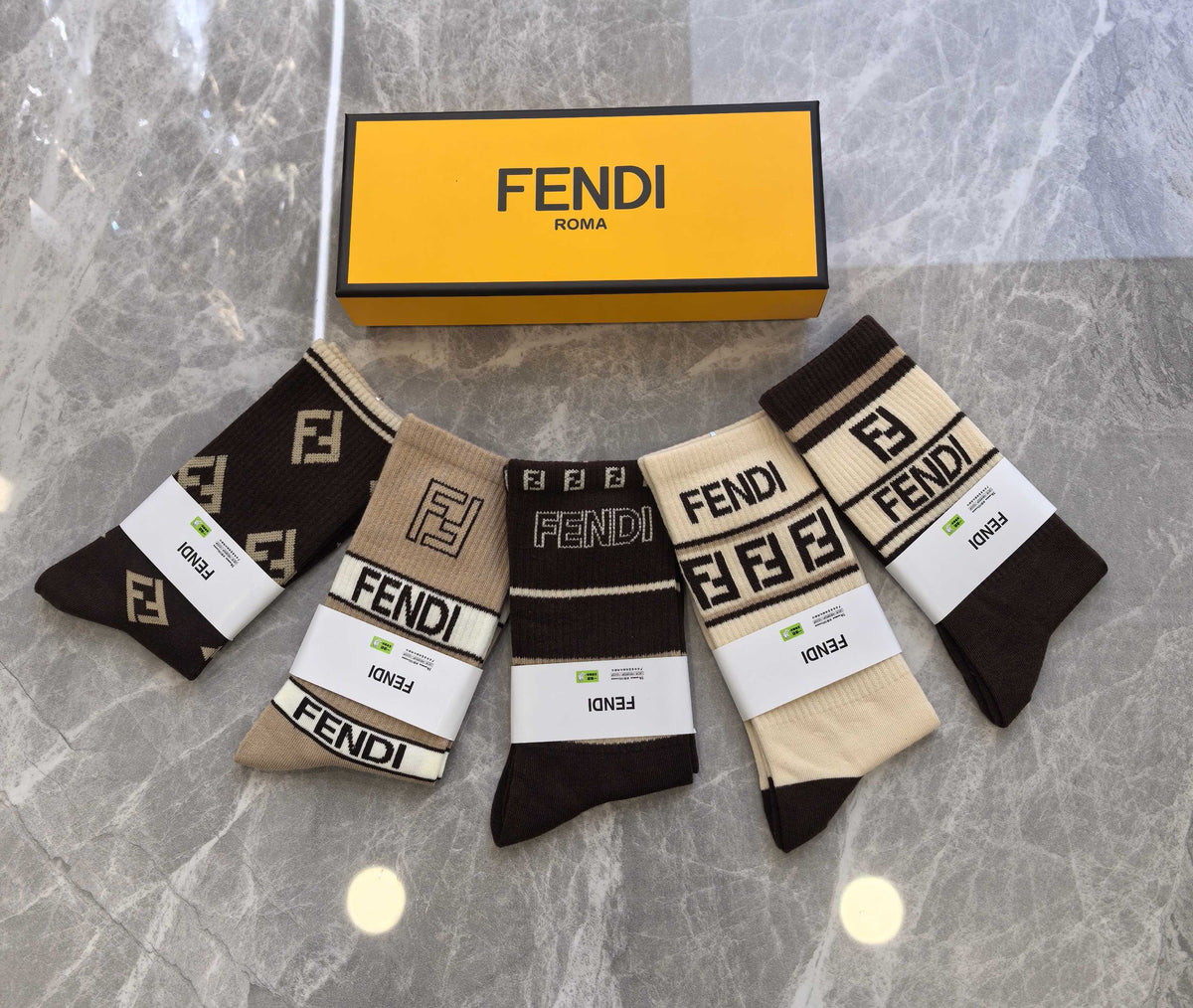 Fendi earth tone graphic bands crew socks - view 2