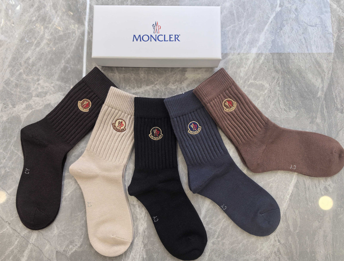Moncler ribbed earth tone emblem crew socks - view 3