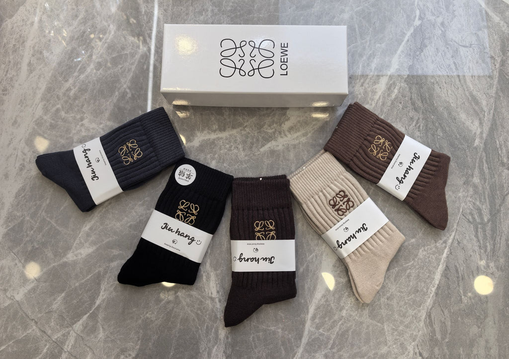 Loewe dark neutral ribbed anagram crew socks - view 2