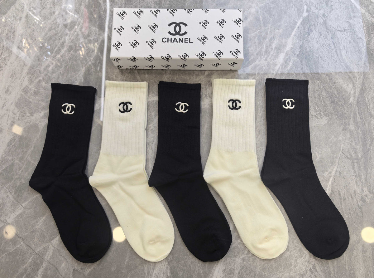Chanel cream black small emblem crew socks - view 1