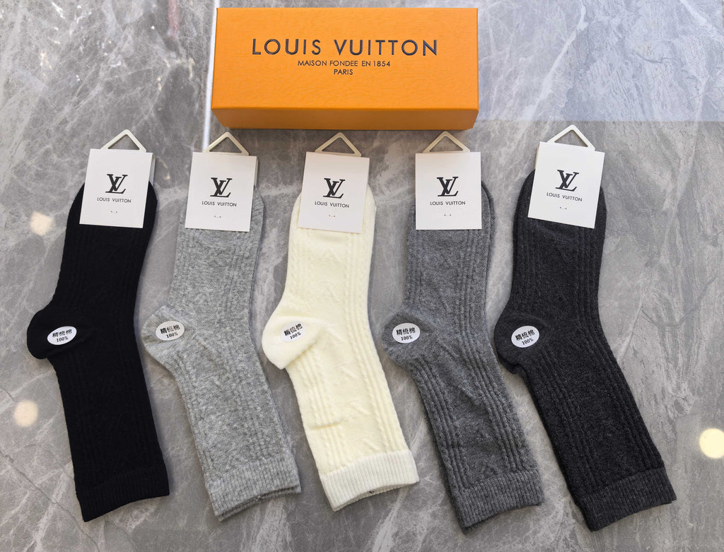 Louis Vuitton tonal ribbed emblem crew socks, image 1