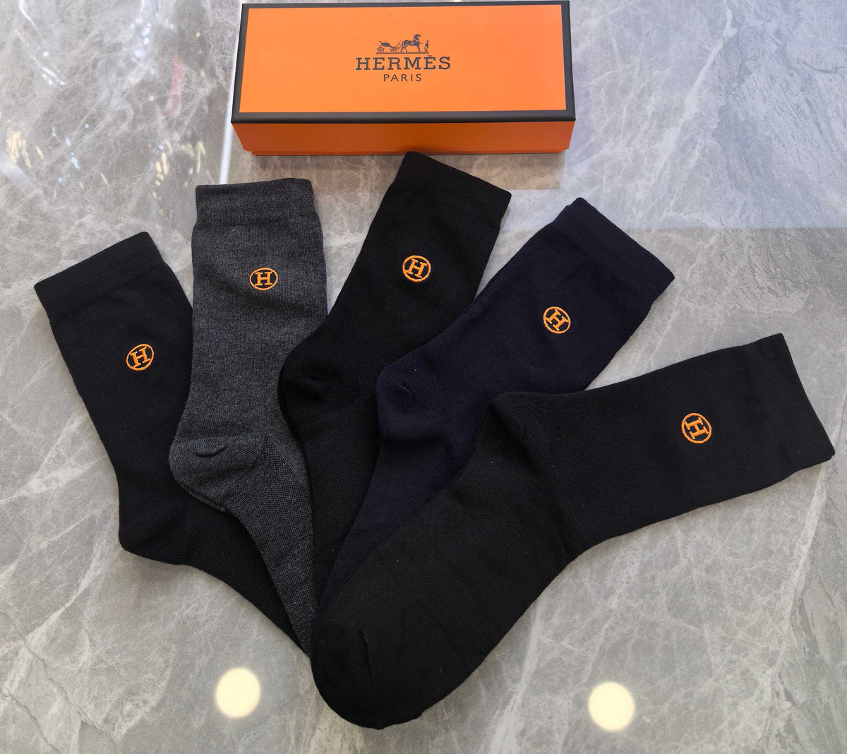 Hermes dark mix gold circle h socks, image 4