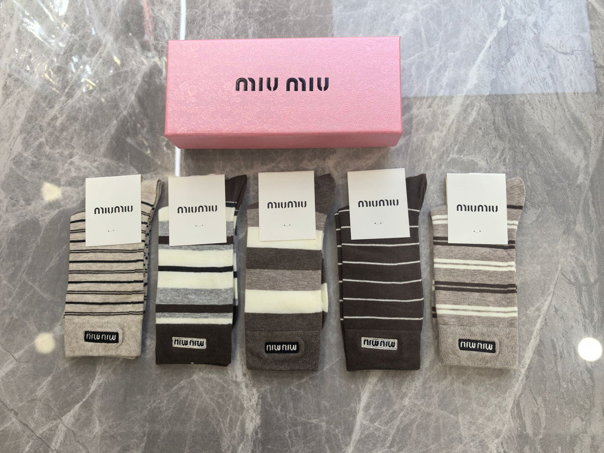 Miu Miu earth tone framed logo socks, image 6