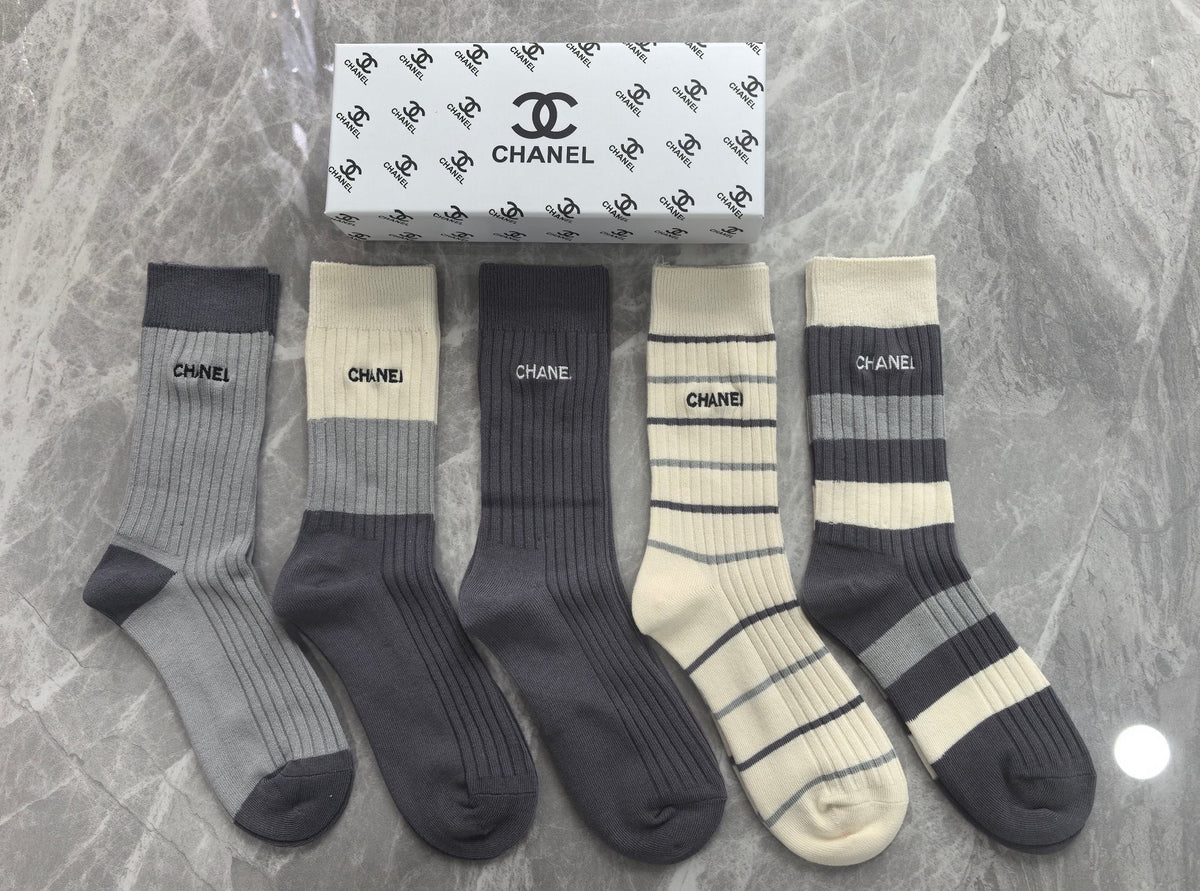 Chanel neutral lettered ribbed cuff crew socks - view 3