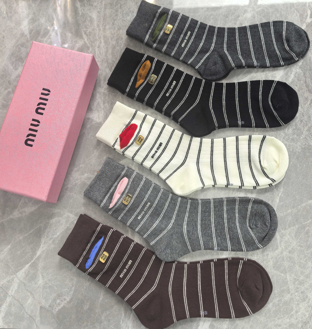 Miu Miu striped lip motif crew socks, image 4