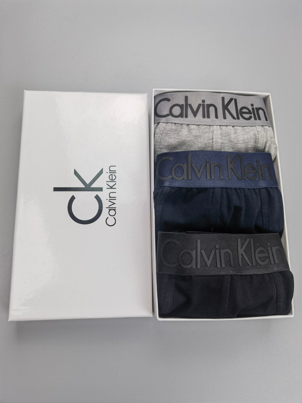 Calvin Klein Wide Tonal Band Boxed Underwear - 3-Piece Box - image 1
