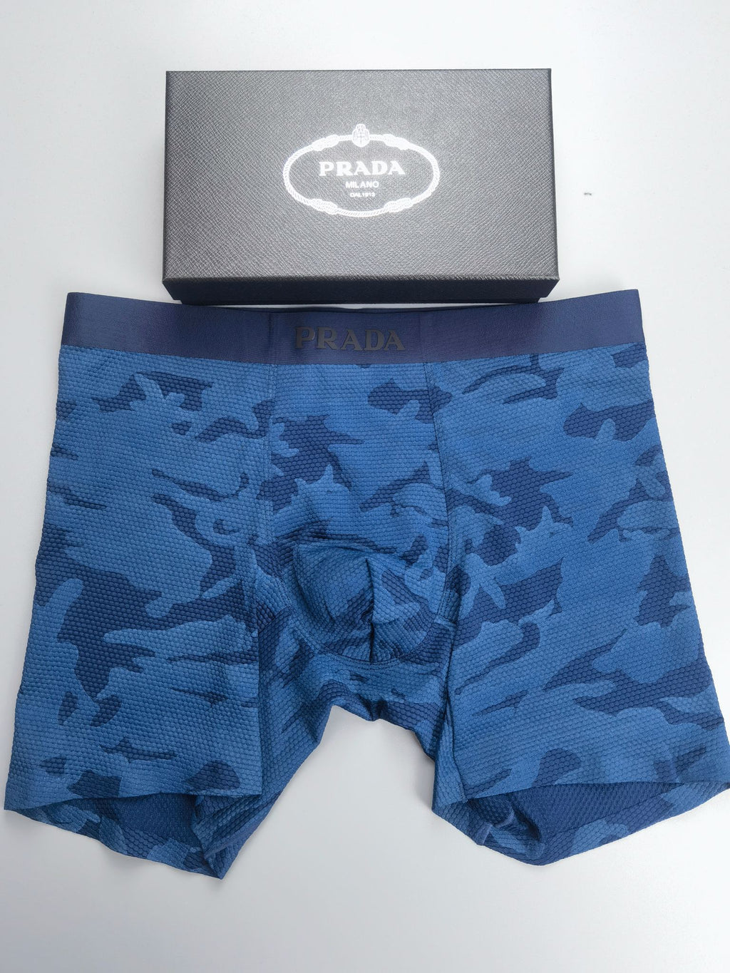 Prada extended leg contrast lettering boxer briefs - view 3