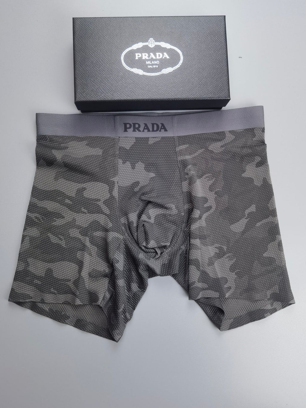 Prada extended leg contrast lettering boxer briefs - view 2