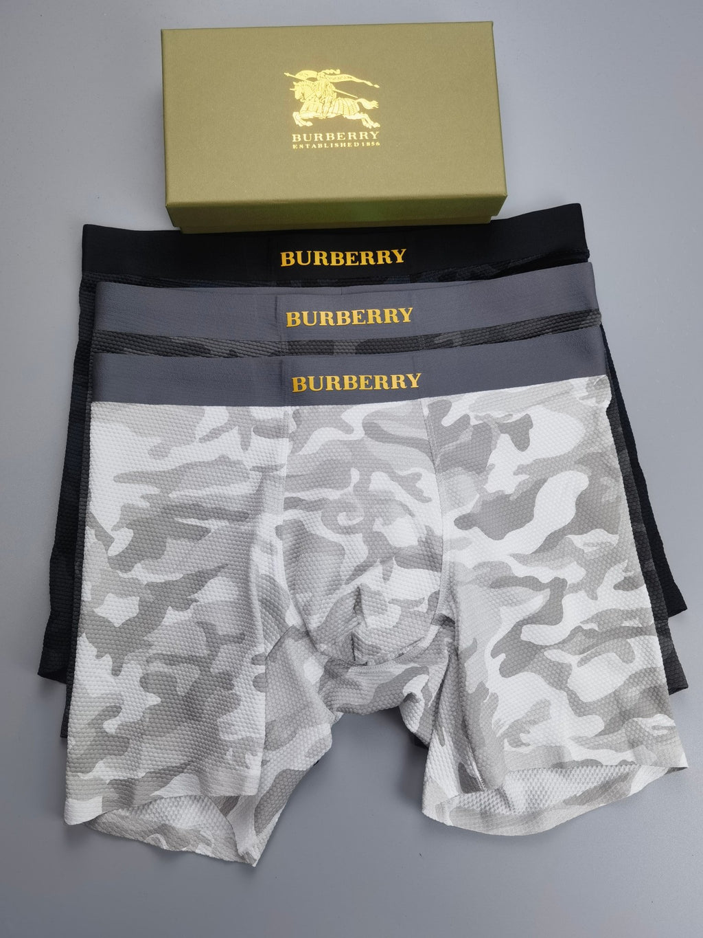 Burberry boxed camouflage gold wordmark boxer briefs - view 5