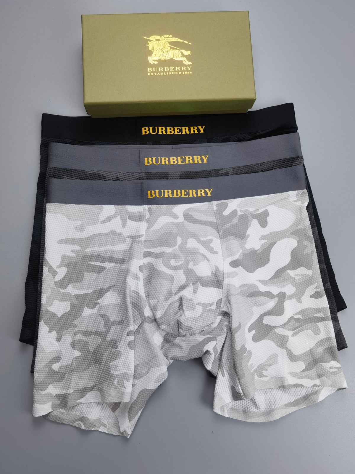 Burberry boxed camouflage gold wordmark boxer briefs - view 5