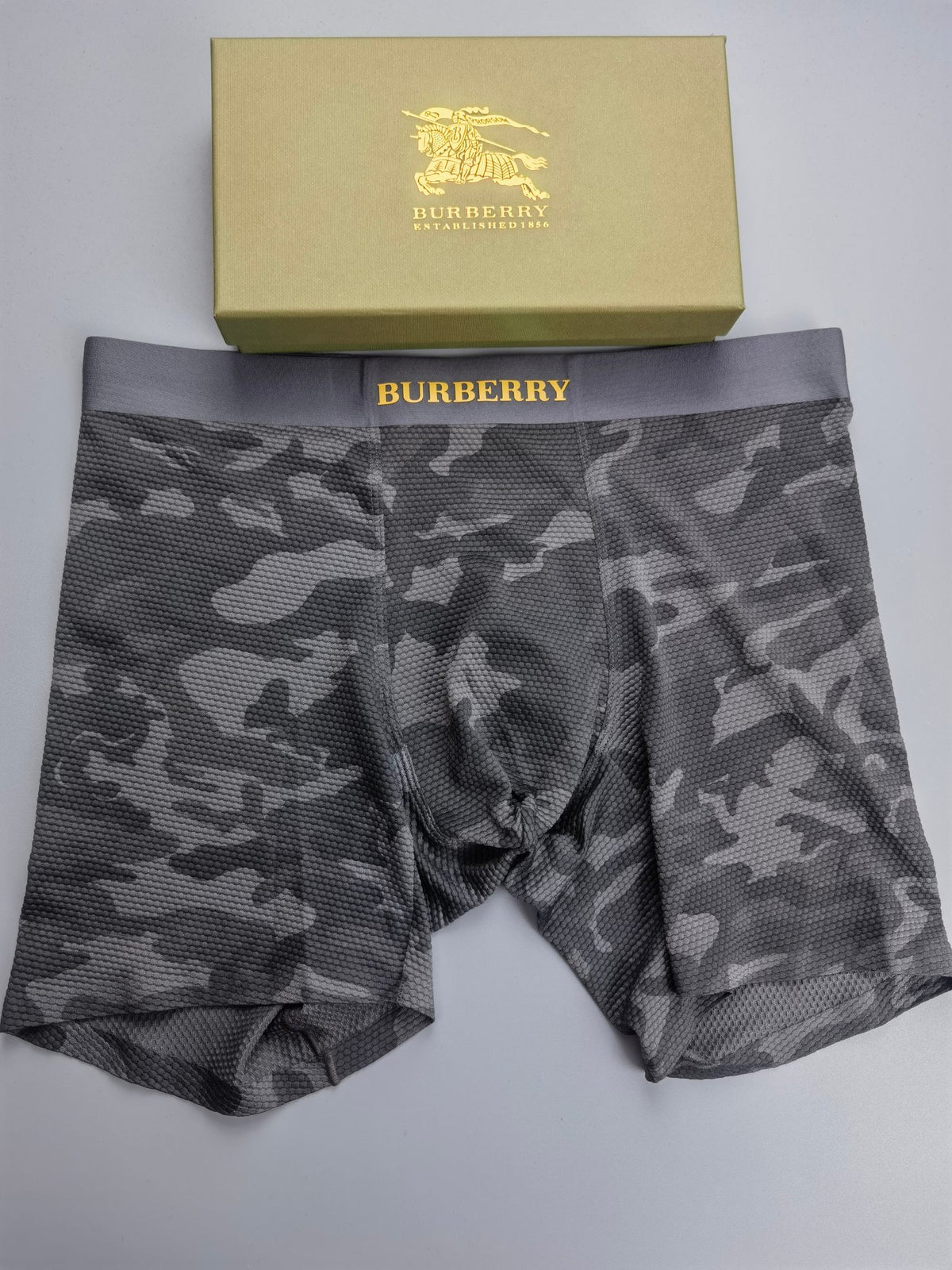 Burberry boxed camouflage gold wordmark boxer briefs - view 3