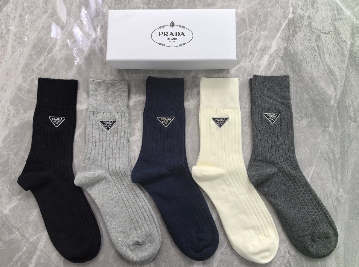 Prada ribbed contrast triangle crew socks - view 9