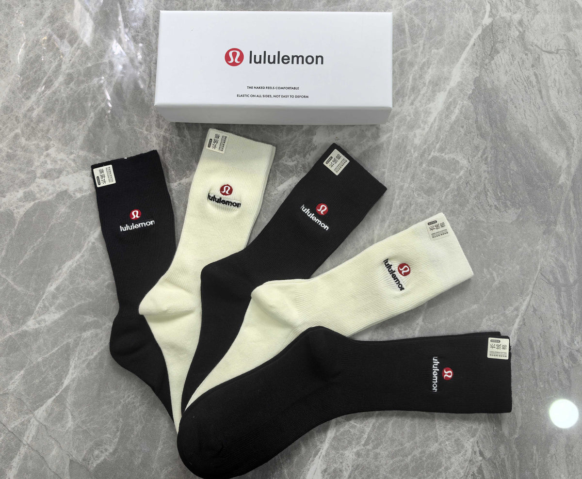 Lululemon two tone letter ribbed crew socks - view 4