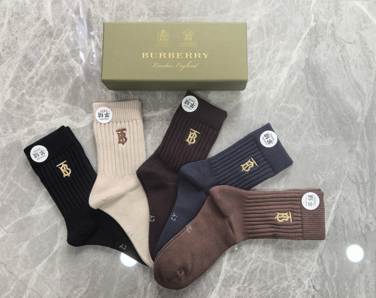 Burberry ribbed gold tb crew socks - view 9