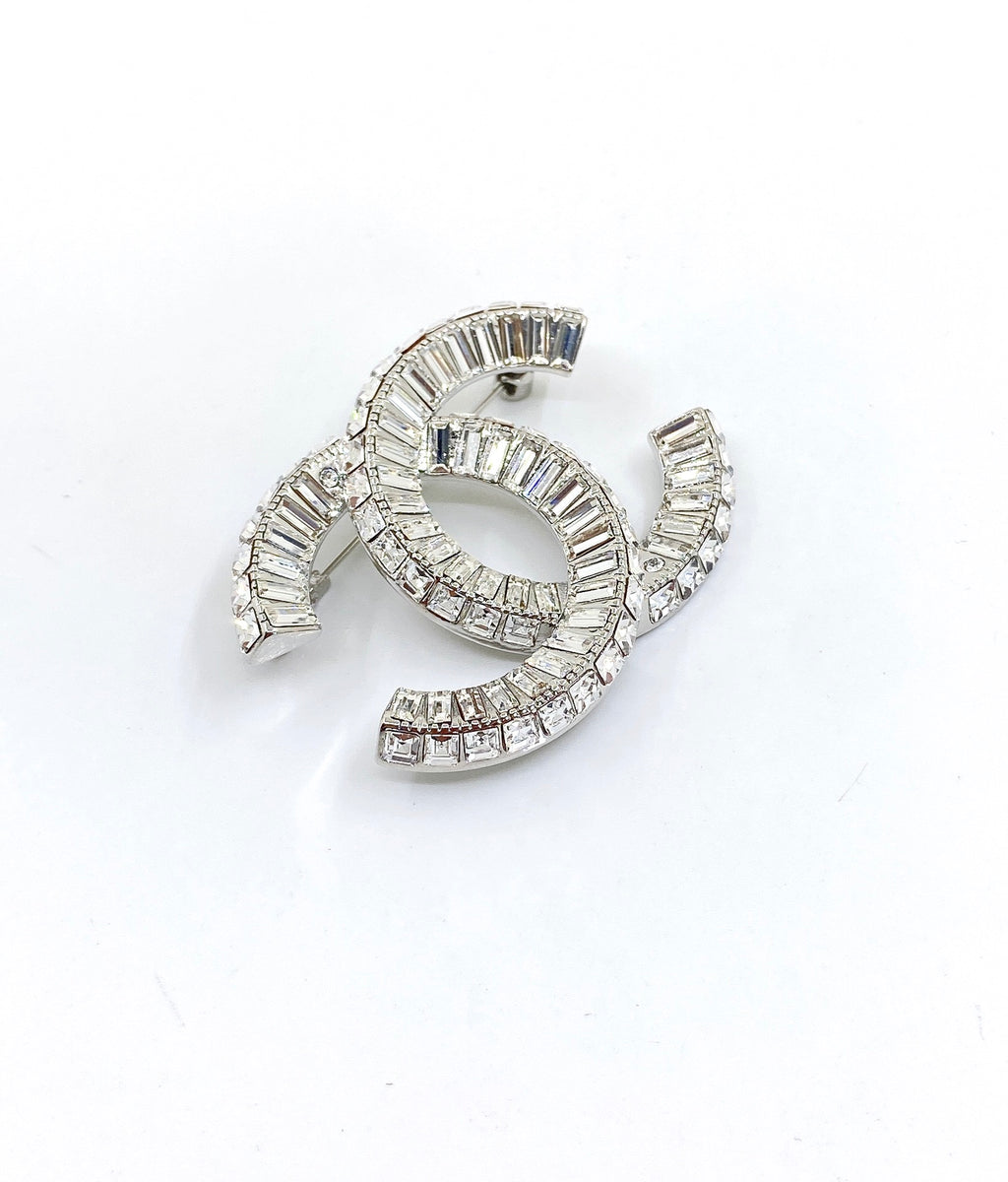 Chanel Interlocking C Square Crystal Accent Brooch - album image 5