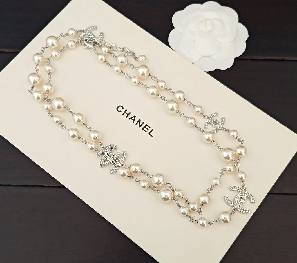 Chanel Pearl Necklace - album image 4