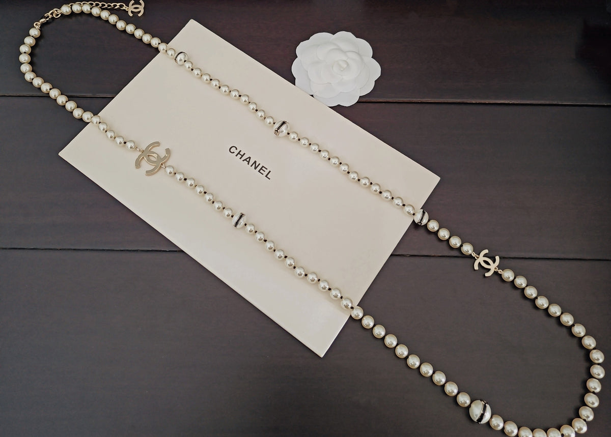 Chanel Black Pearl Necklace - album image 3