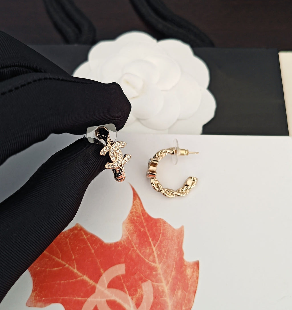 Chanel Twisted Earrings - album image 3