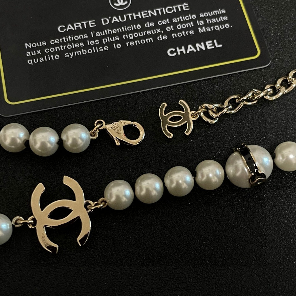 Chanel Interlocking C Pearl Necklace - album image 8