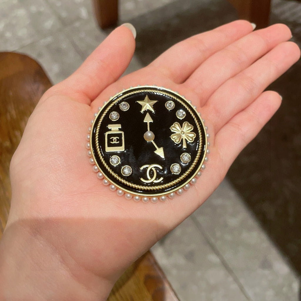Chanel Interlocking C Perfume Bottle Brooch - album image 3
