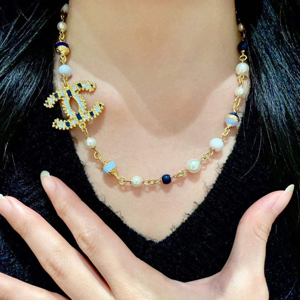 Chanel Interlocking C Pearl Necklace - album image 4
