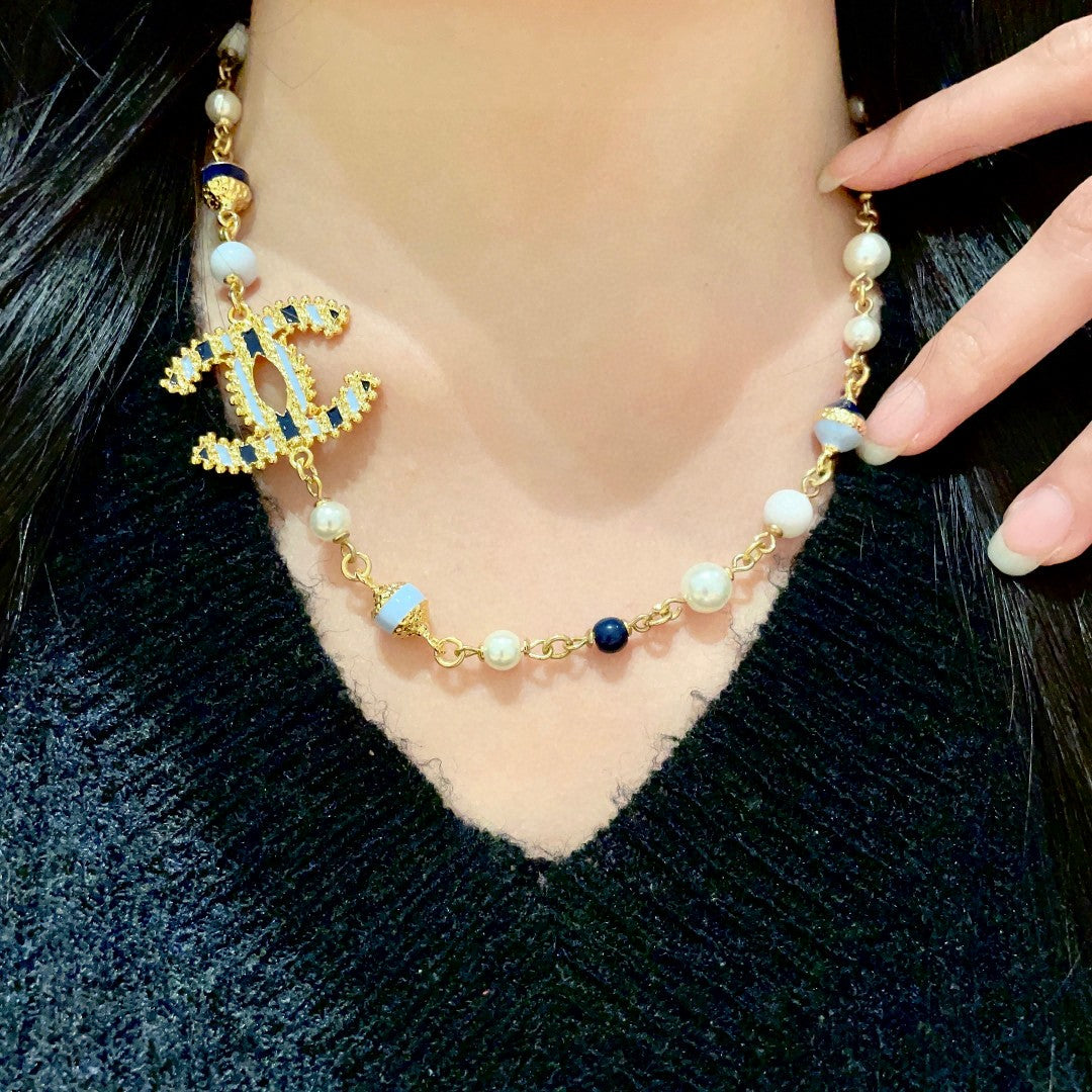 Chanel Interlocking C Pearl Necklace - album image 3