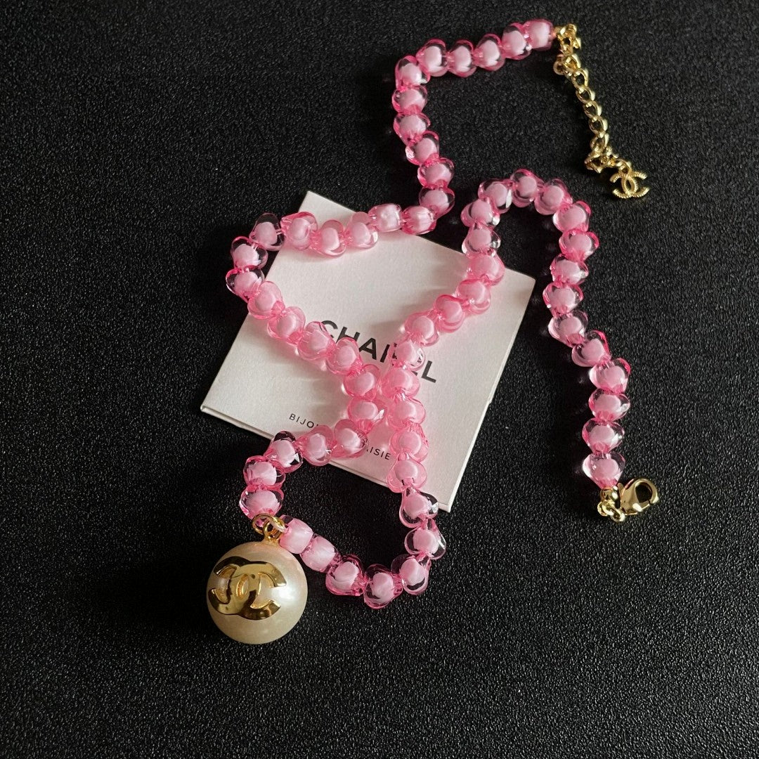 Chanel Interlocking C Pearl Necklace - album image 8