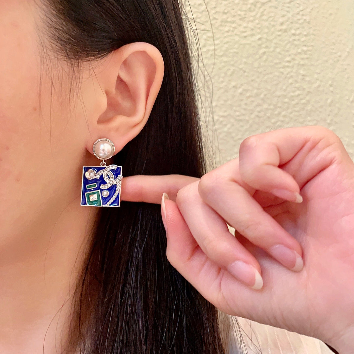 Chanel Interlocking C Asymmetric Earrings - album image 2