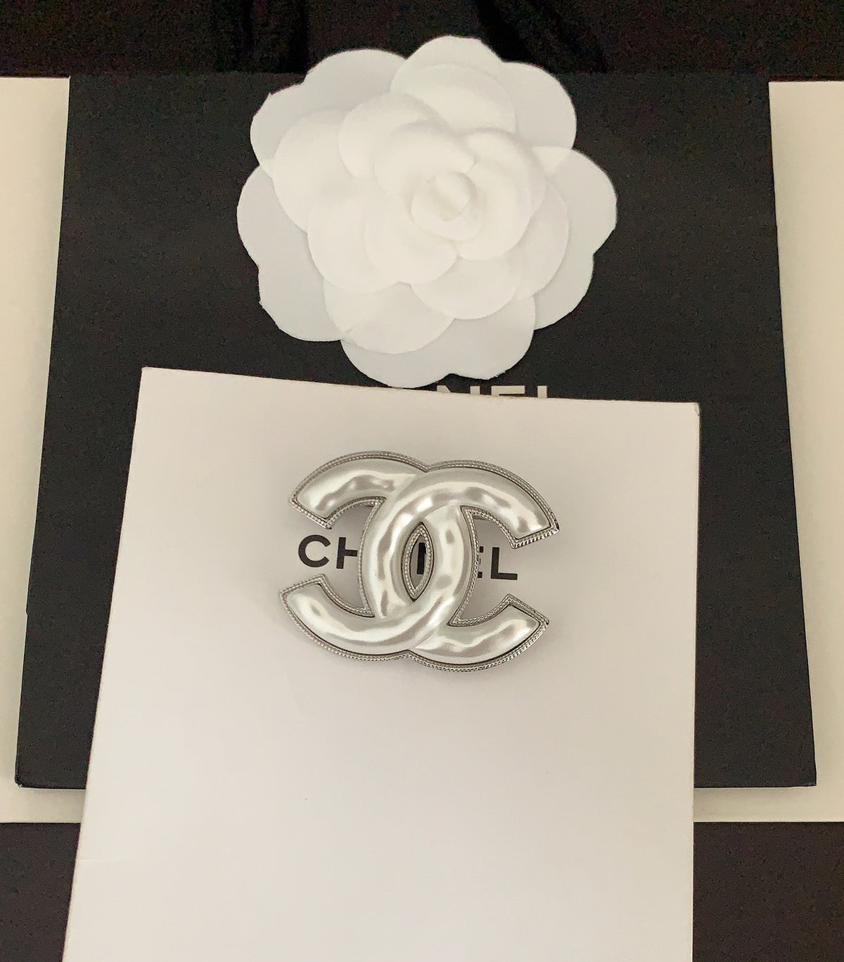 Chanel Resin Brooch - album image 4