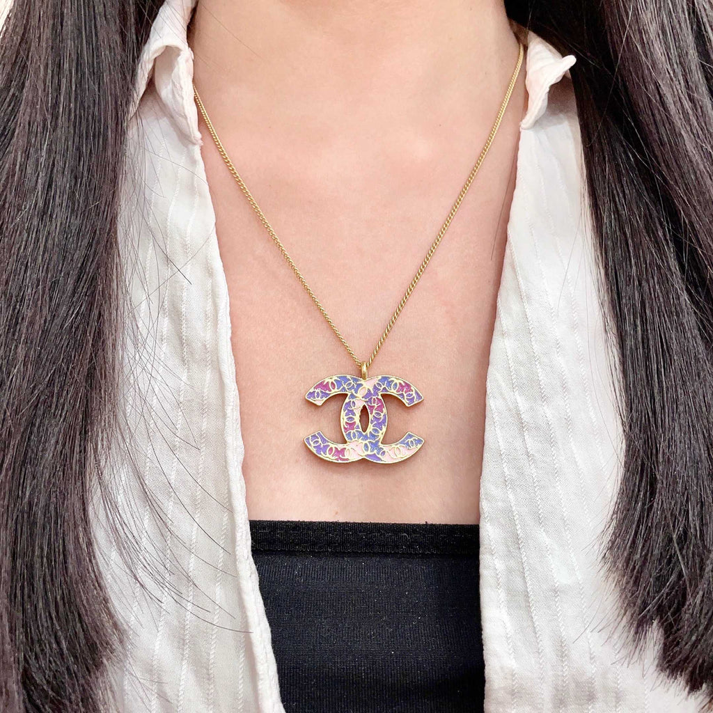 Chanel Interlocking C Necklace - album image 3