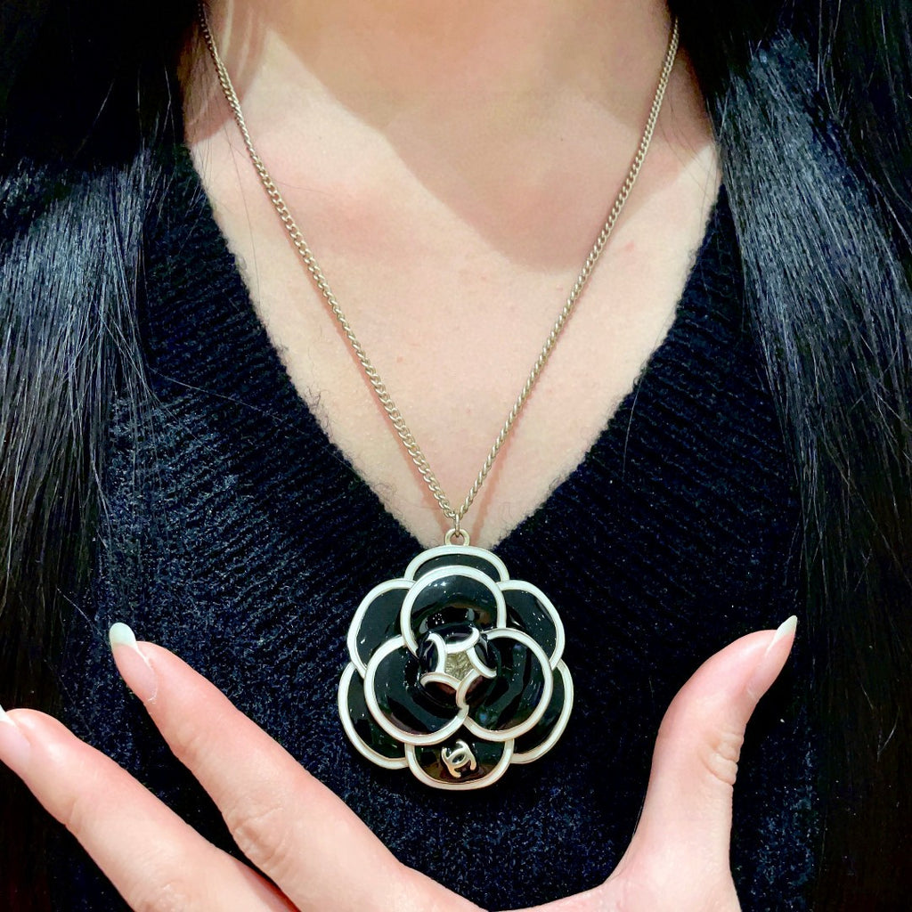 Chanel Interlocking C Camellia Necklace - album image 2