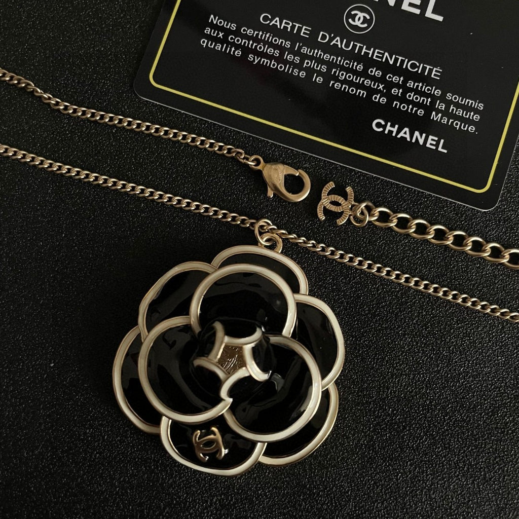Chanel Interlocking C Camellia Necklace - album image 7