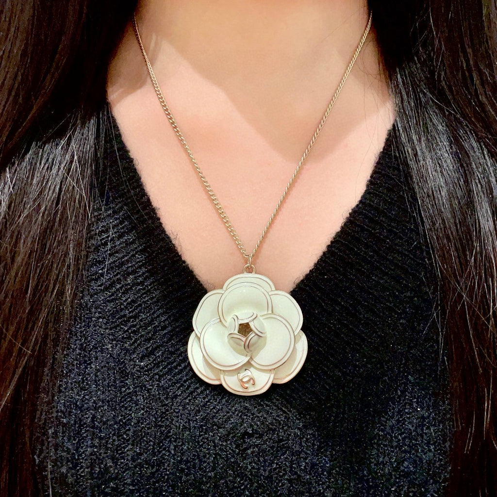 Chanel Interlocking C Camellia Necklace - album image 3