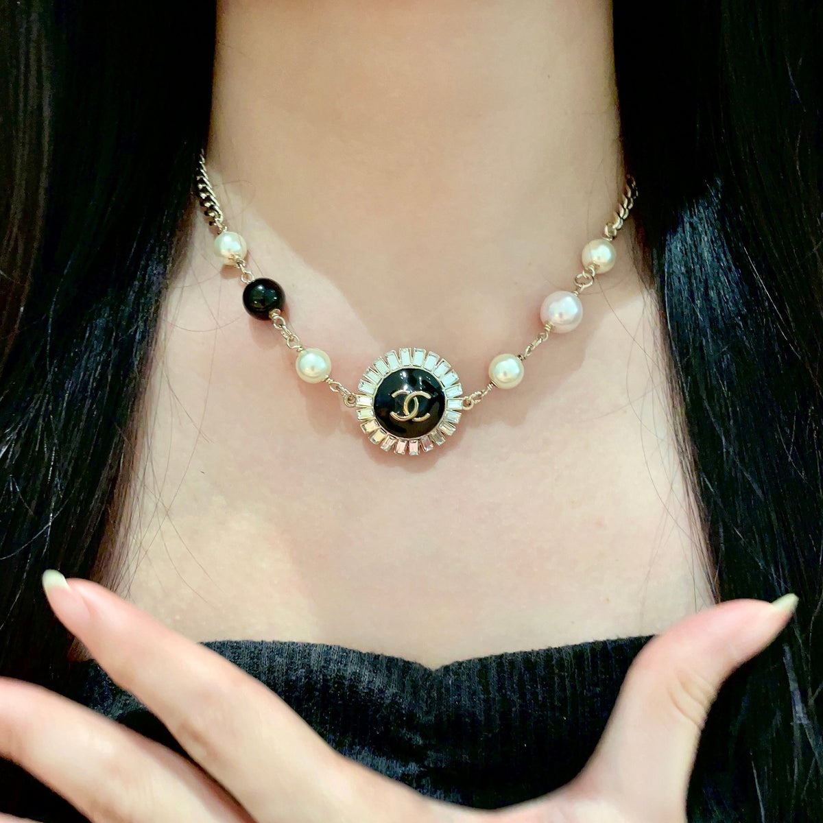 Chanel Interlocking C Pearl Double-Layer Necklace - album image 2