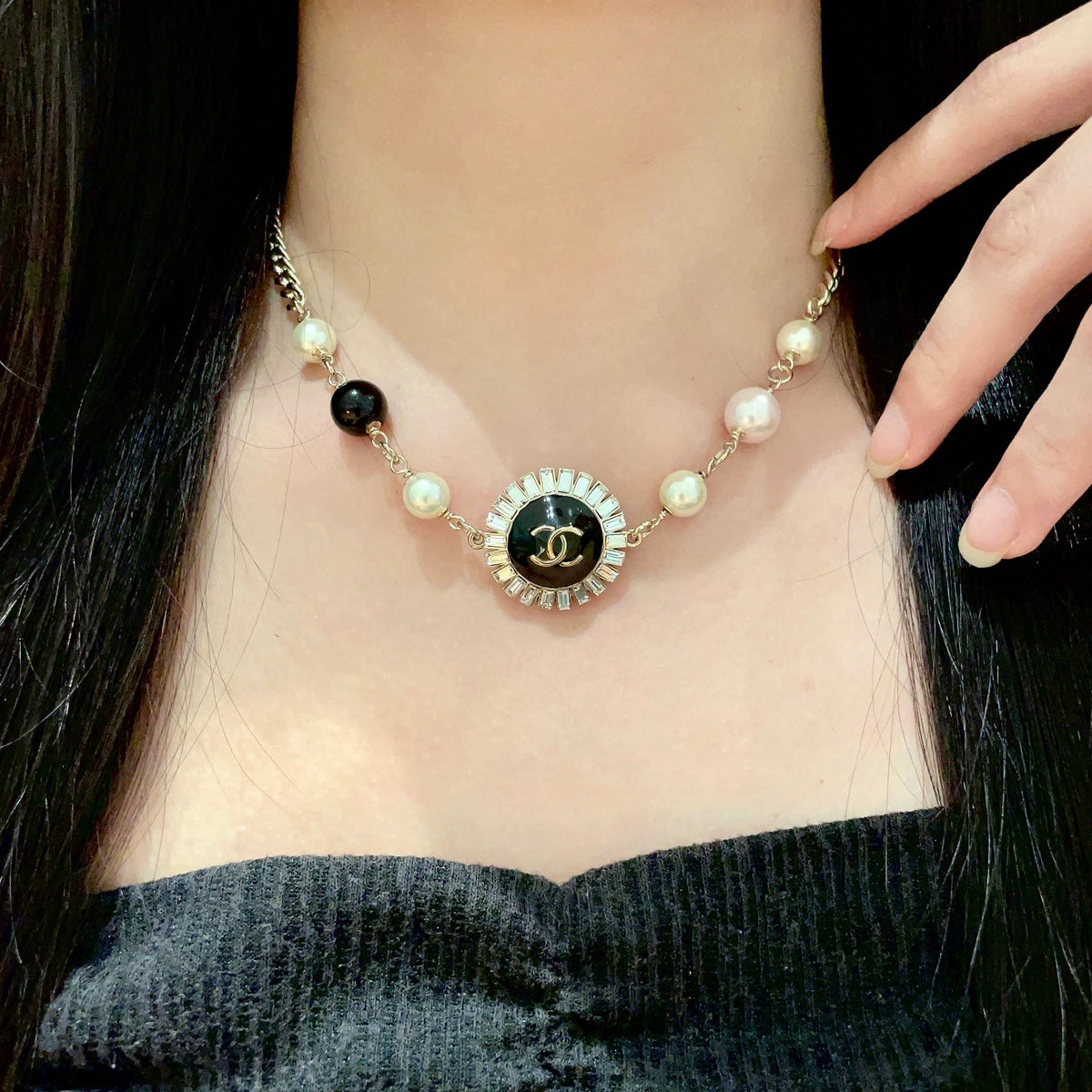 Chanel Interlocking C Pearl Double-Layer Necklace - album image 1