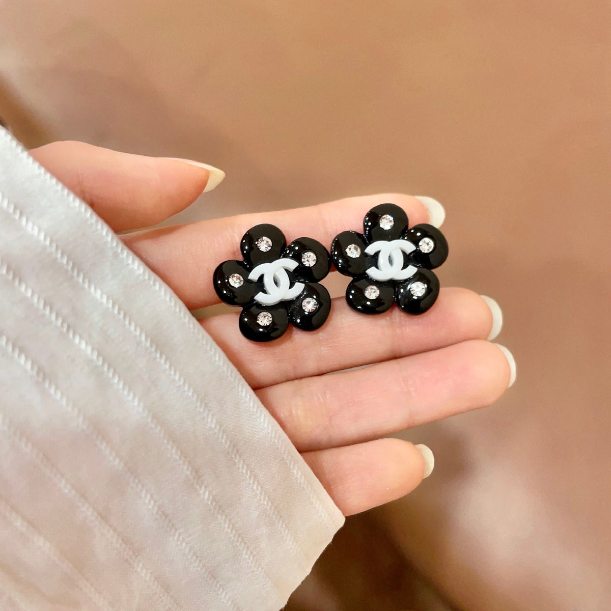 Chanel Interlocking C Camellia Stud Earrings - album image 4