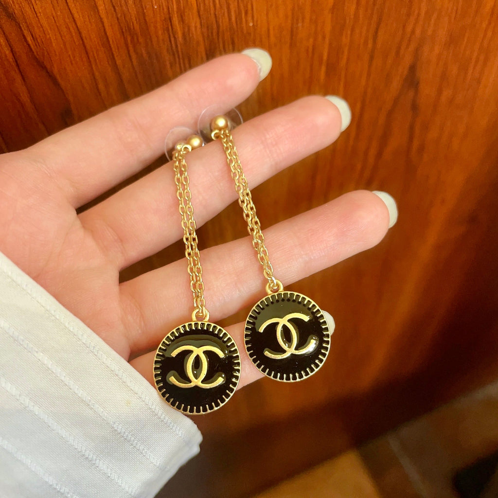 Chanel Interlocking C Earrings - album image 4