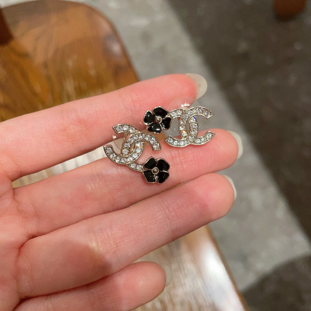 Chanel Interlocking C Camellia Stud Earrings - album image 4