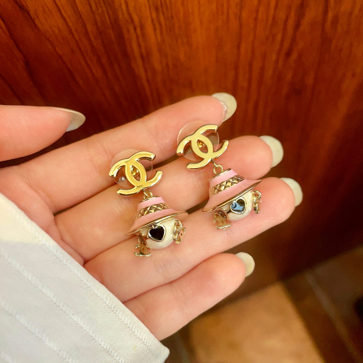Chanel Pink Doll and CC Drop Earrings - album image 4