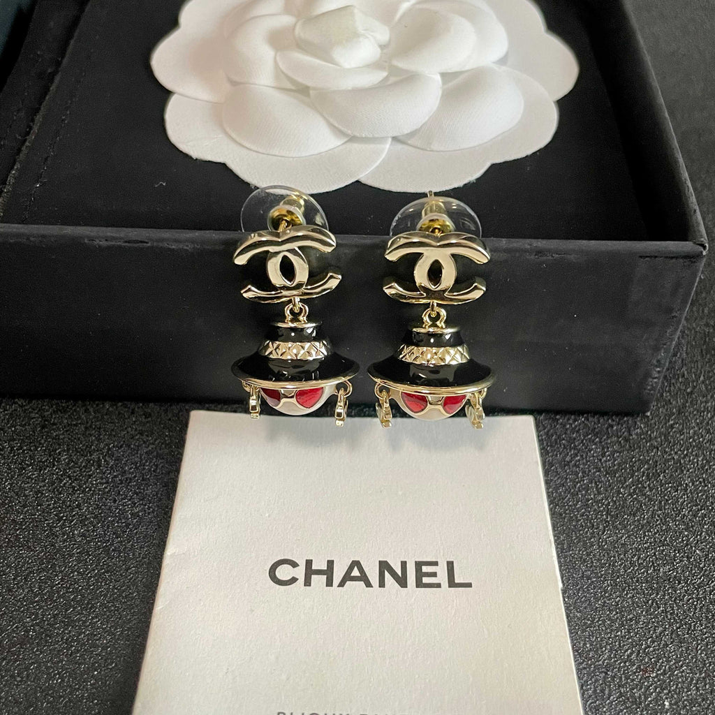 Chanel Pink Doll and CC Drop Earrings - album image 6
