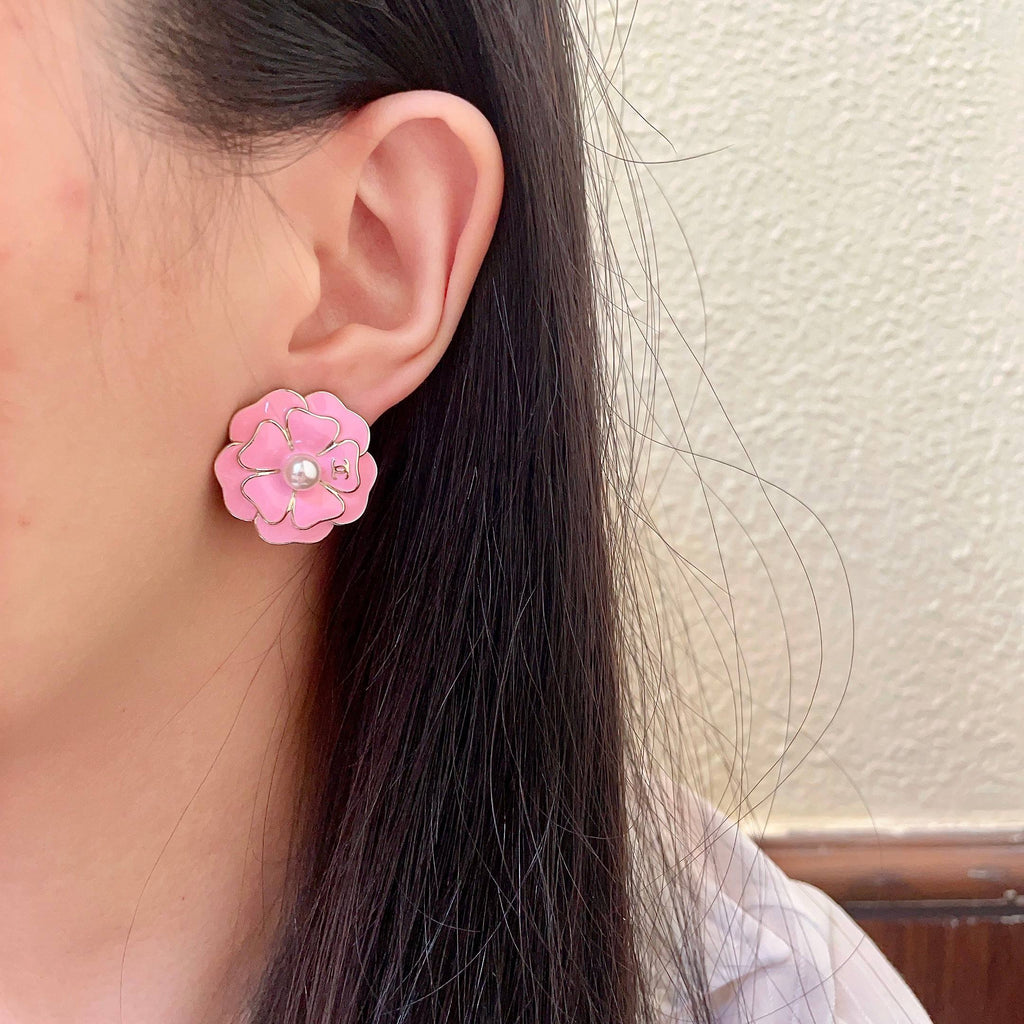 Chanel Interlocking C Camellia Stud Earrings - album image 3